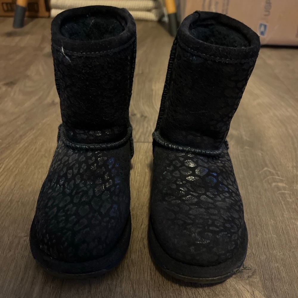 Toddler EMU Australia winter boot size k9